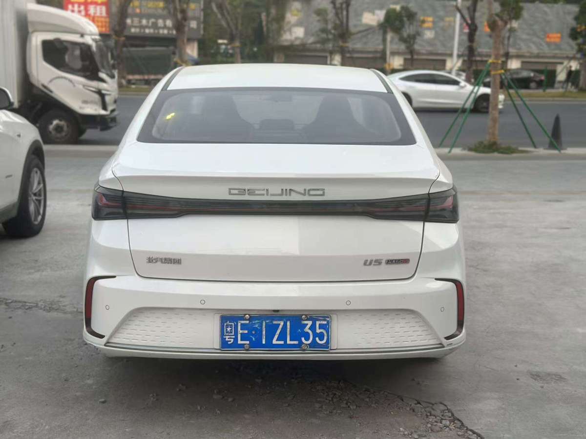 北汽新能源 BEIJING-U5  2020款 1.5L CVT豪華版 國VI圖片