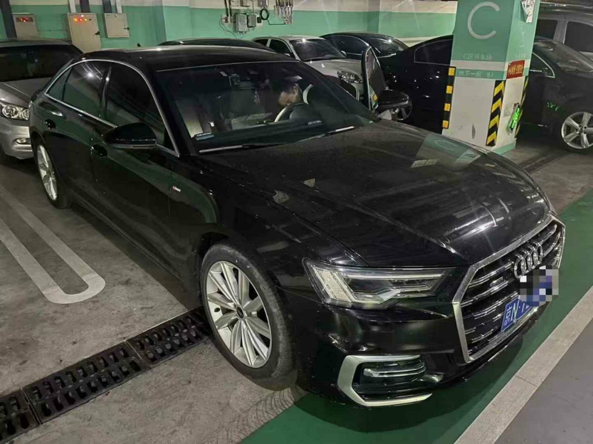 奧迪 奧迪A6L  2022款 40 TFSI 豪華動感型圖片