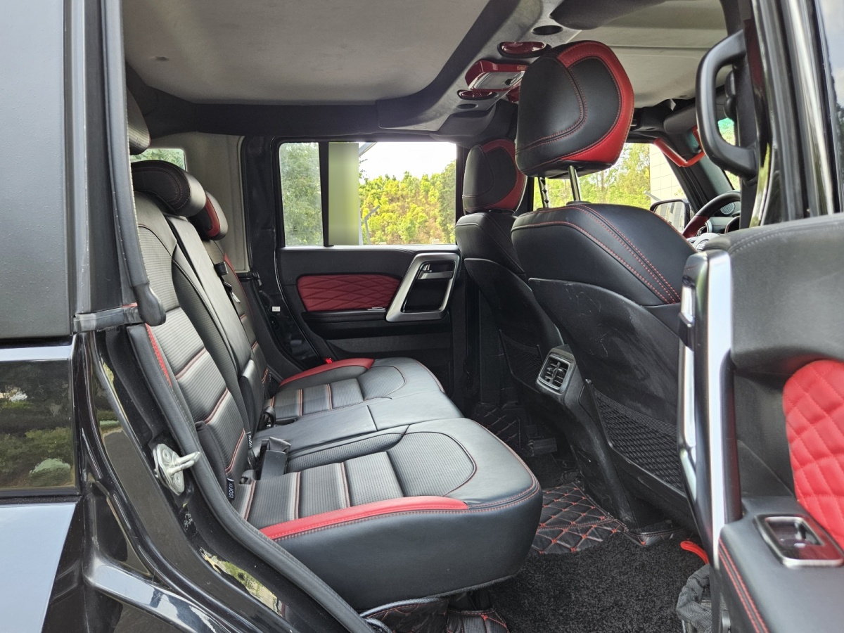 北京 BJ40  2018款 PLUS 2.3T 自動四驅(qū)尊享版圖片
