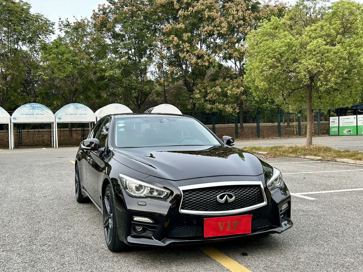 英菲尼迪 Q50L  2015款 2.0T 運動版圖片