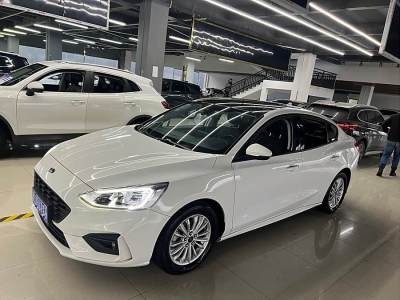 2019年8月 福特 ?？怂?三廂 EcoBoost 180 自動(dòng)鋒潮型圖片