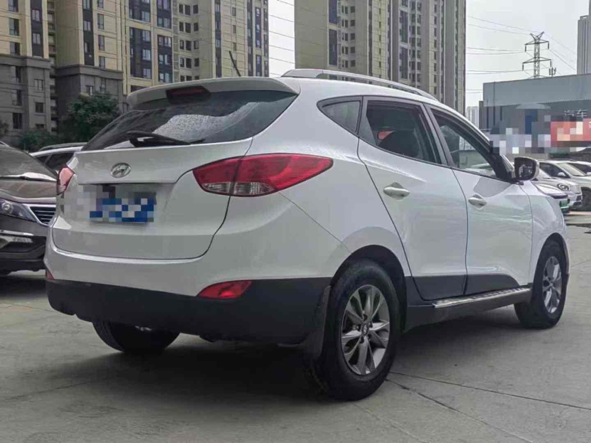 現(xiàn)代 ix35  2015款 2.0L 自動兩驅(qū)舒適型 國IV圖片