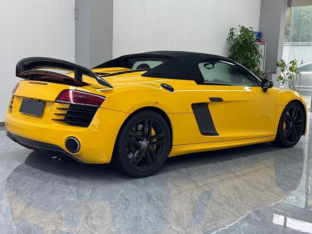 奧迪 奧迪R8  2014款 Spyder 5.2 FSI quattro圖片