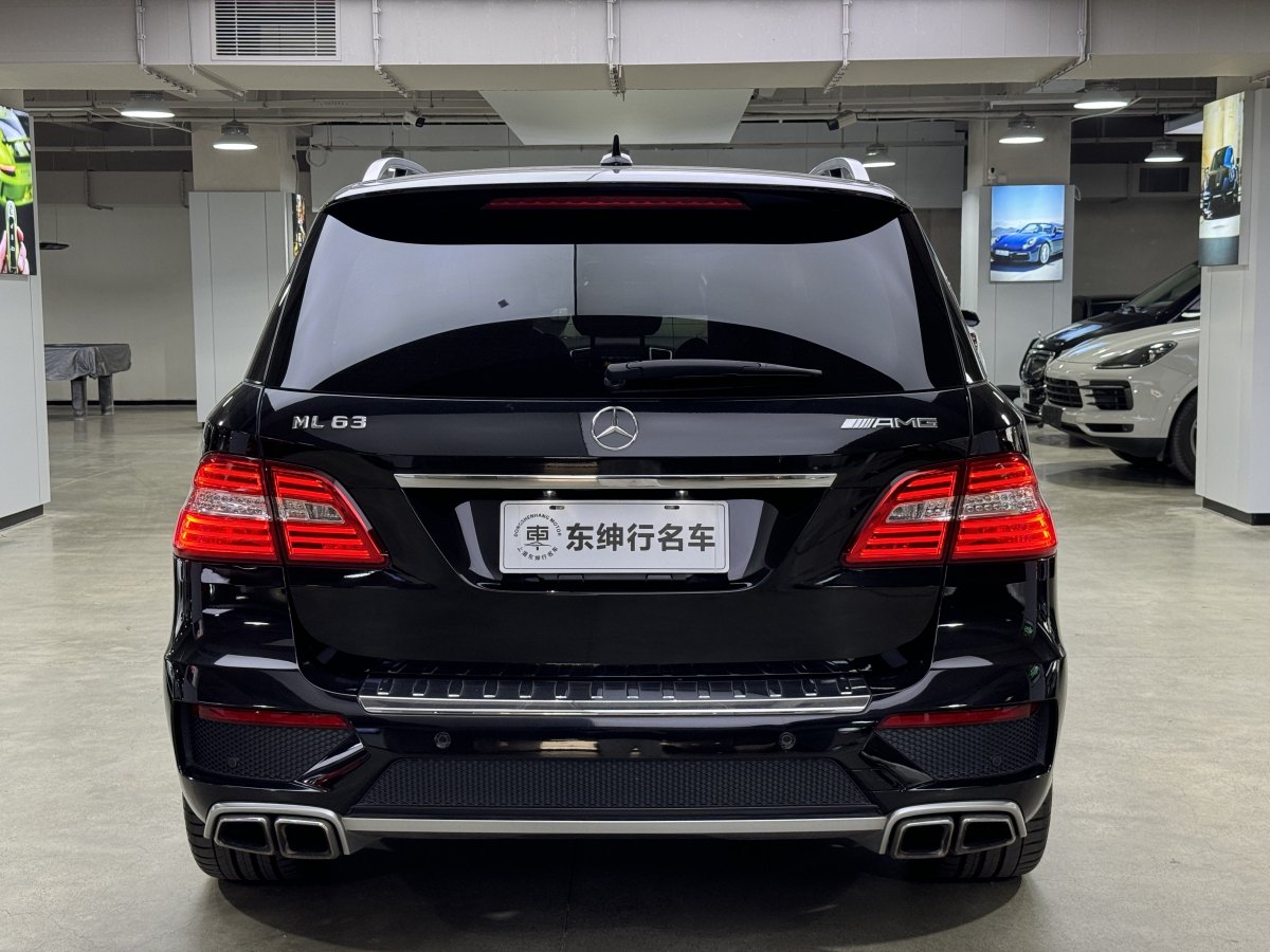 奔馳 奔馳M級(jí)AMG  2015款 AMG ML 63圖片