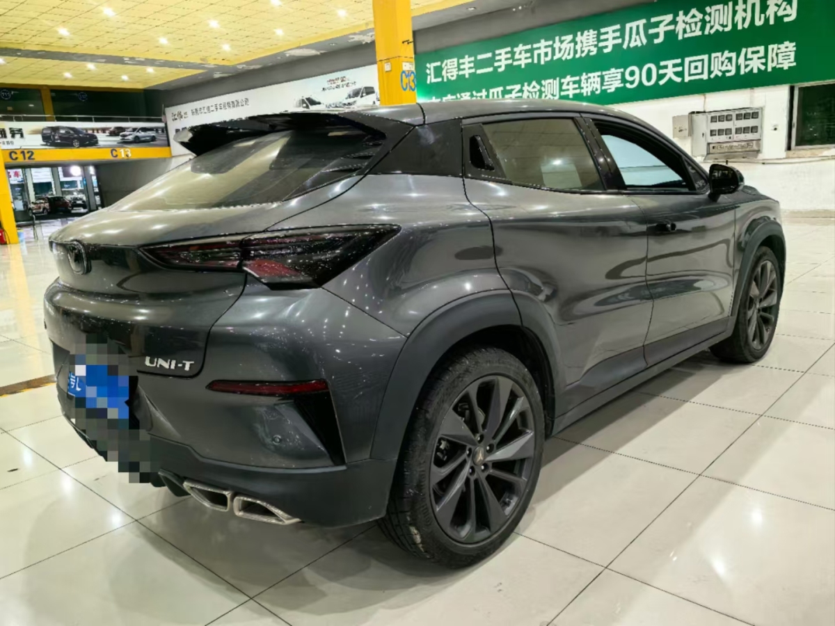 長安 UNI-T  2020款 1.5T 尊貴型圖片