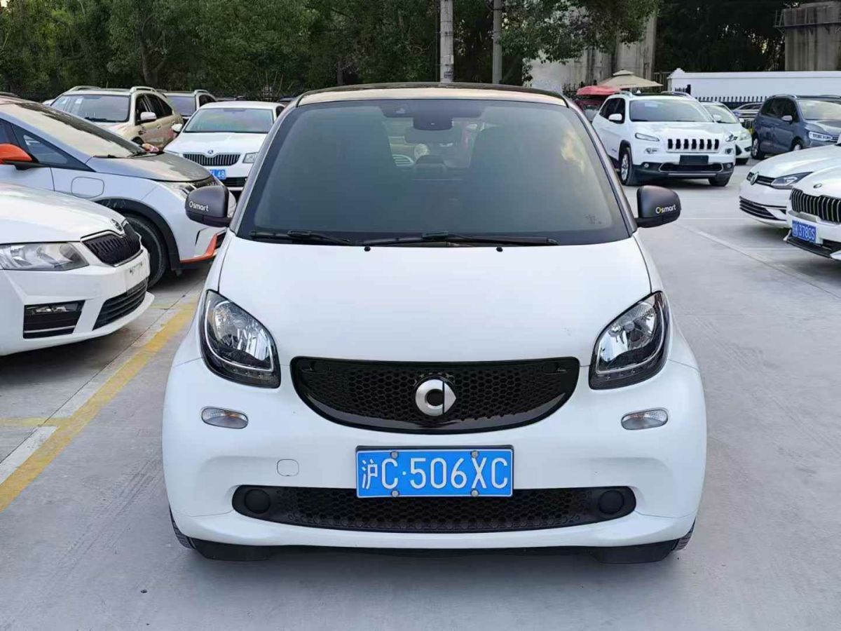 smart fortwo  2018款 0.9T 66千瓦20周年特別版圖片