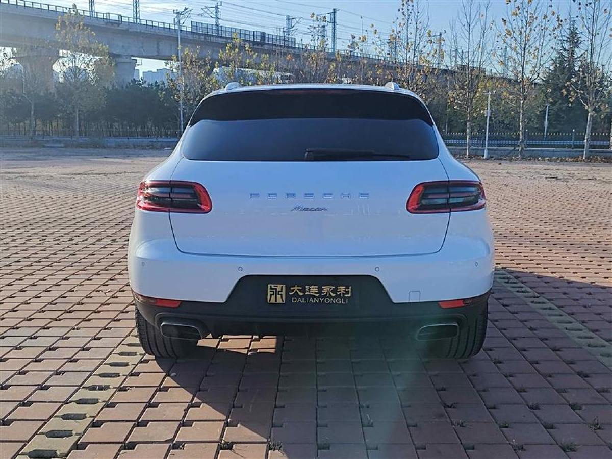 保時(shí)捷 Macan  2017款 Macan 2.0T圖片