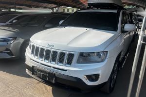 指南者 Jeep 改款 2.4L 四驅(qū)豪華導(dǎo)航版