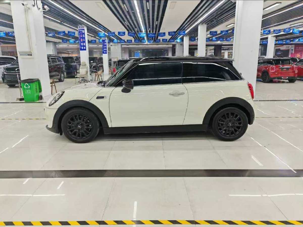 MINI MINI  2019款 1.5T COOPER 經(jīng)典派圖片