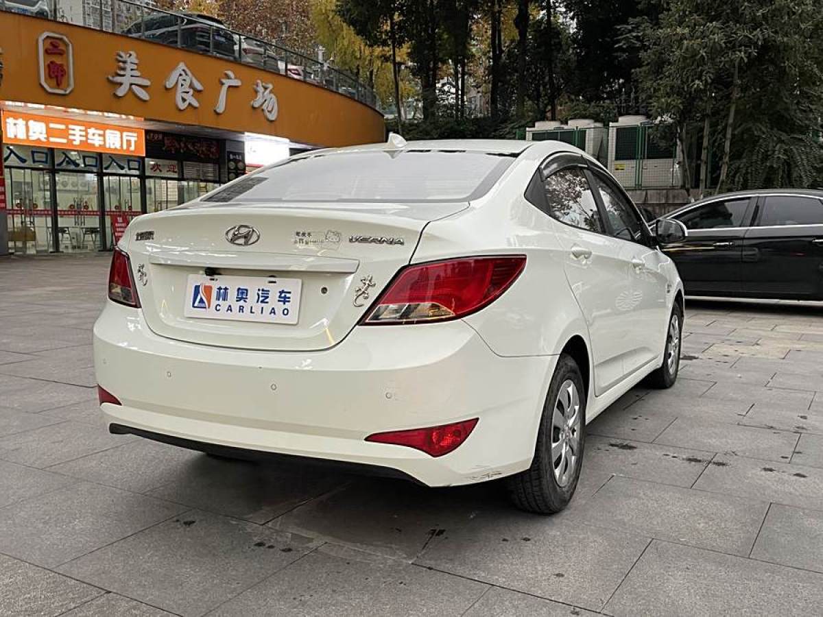 現(xiàn)代 瑞納  2014款 1.4L 手動智能型GLS圖片