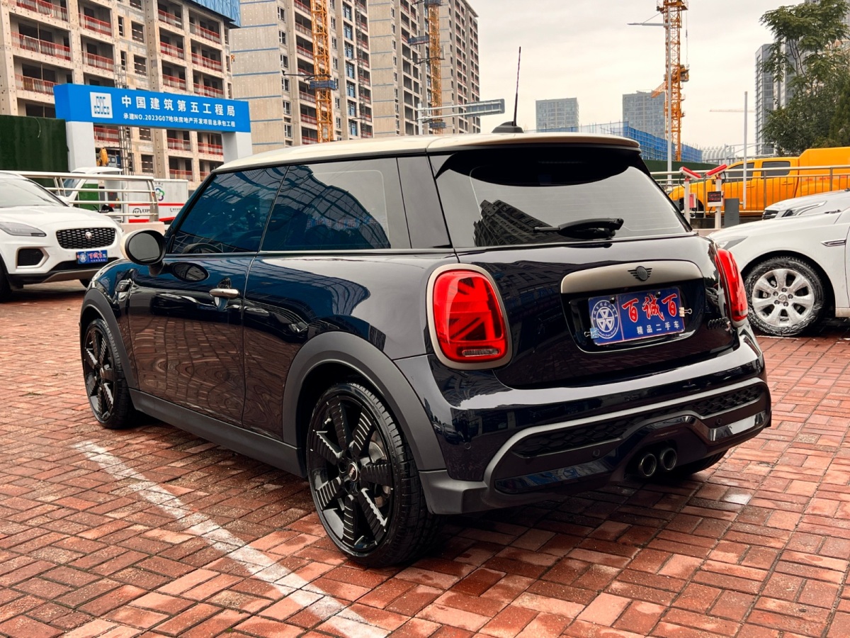 MINI MINI  2023款 2.0T COOPER S 藝術家圖片