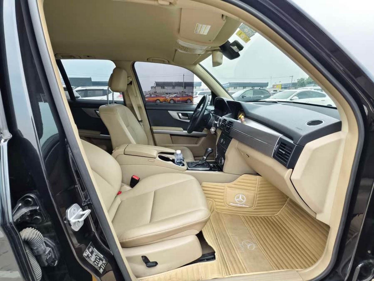 奔馳 奔馳GLK級  2012款 GLK 300 4MATIC 動感型圖片