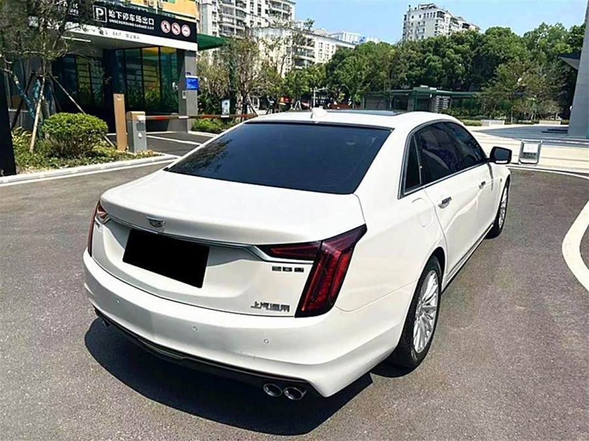 凱迪拉克 CT6  2019款 28T 時(shí)尚型圖片