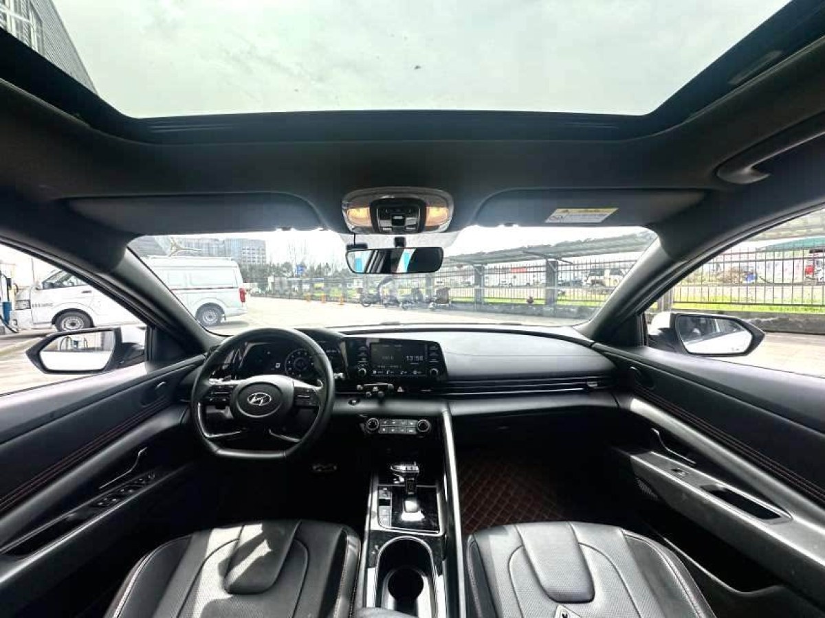 現(xiàn)代 伊蘭特  2022款 1.5L CVT GLX精英版圖片