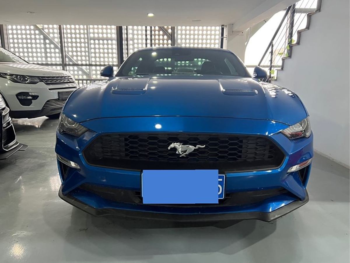 2019年10月福特 Mustang  2019款 2.3L EcoBoost