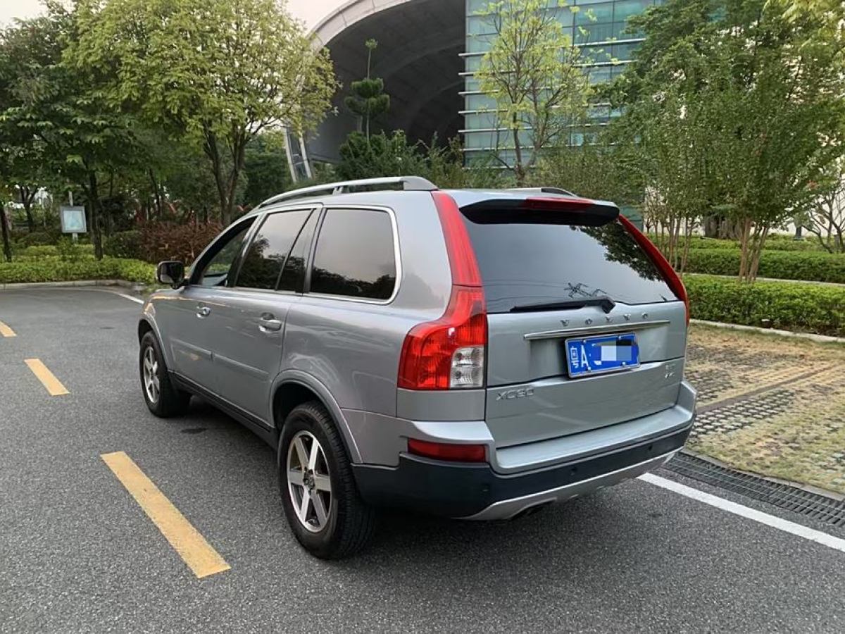 沃爾沃 XC90  2010款 2.5T AWD圖片