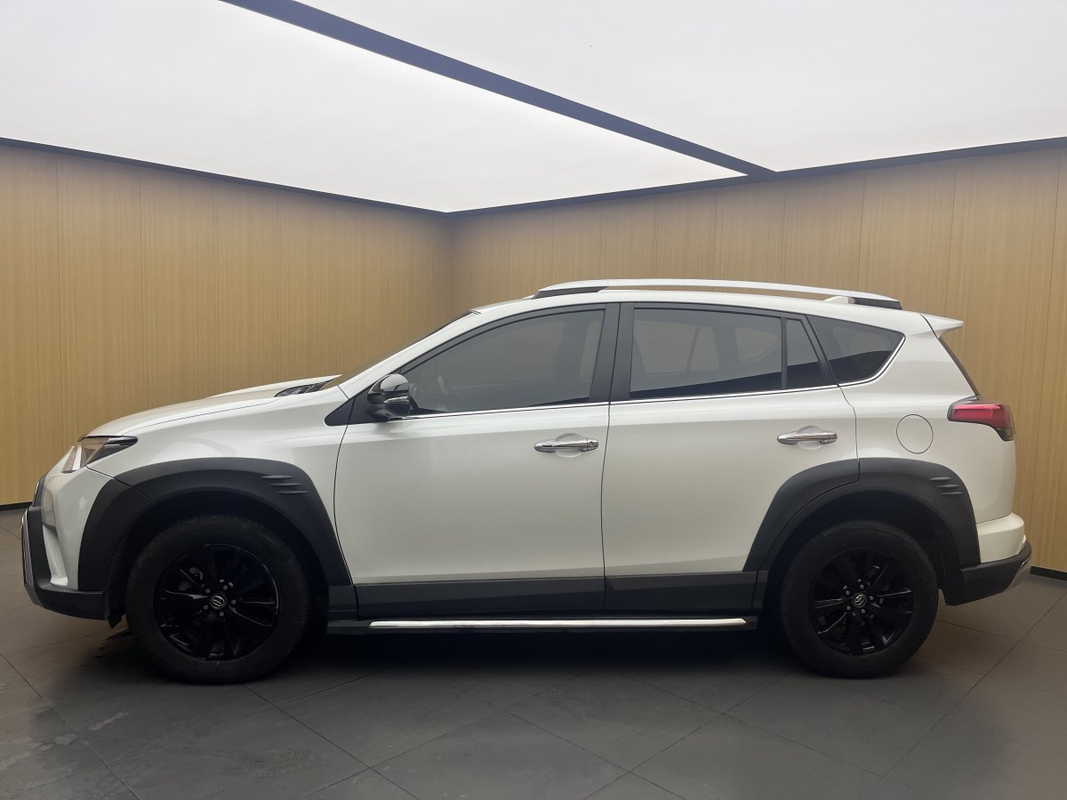 豐田 RAV4榮放  2019款 2.0L CVT兩驅(qū)風(fēng)尚X限量版 國VI圖片