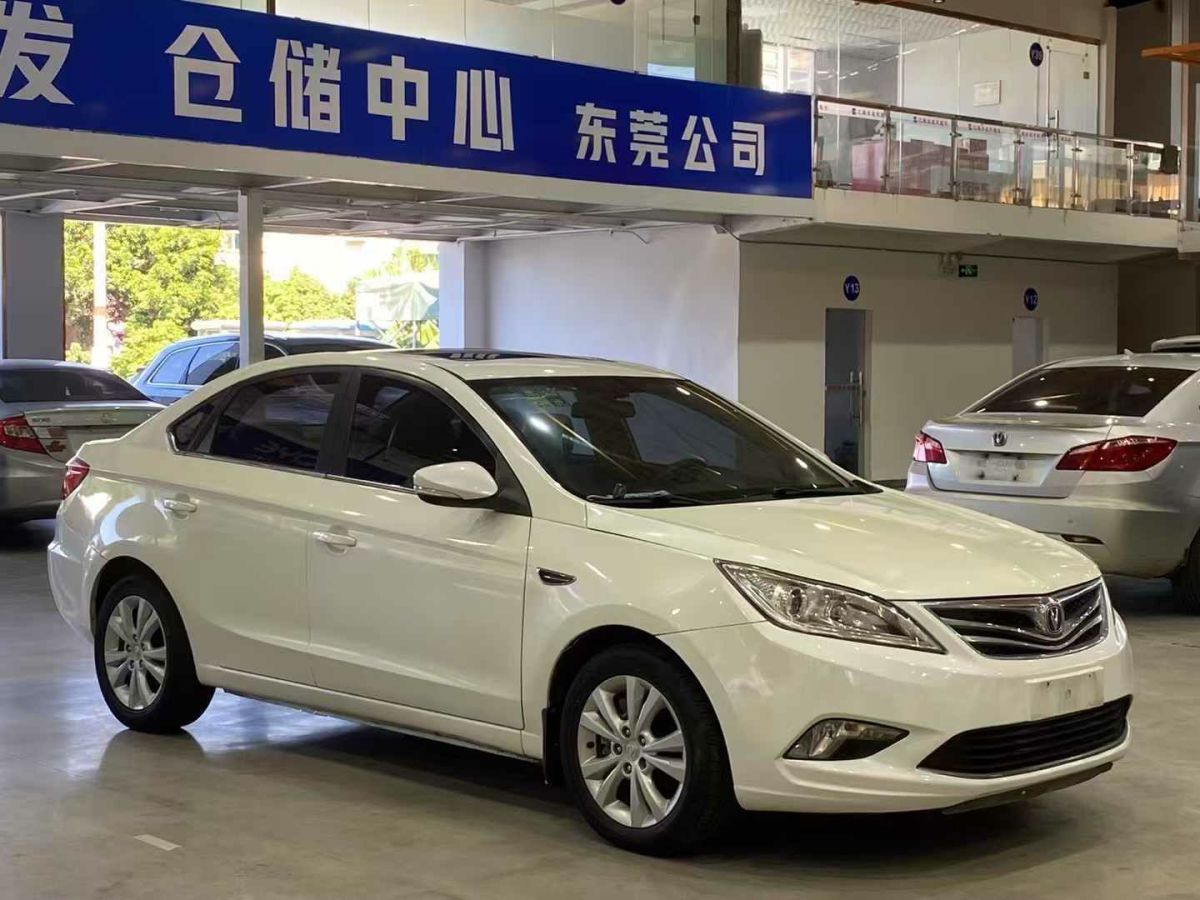 长安 逸动  2014款 1.6L 自动豪华型图片