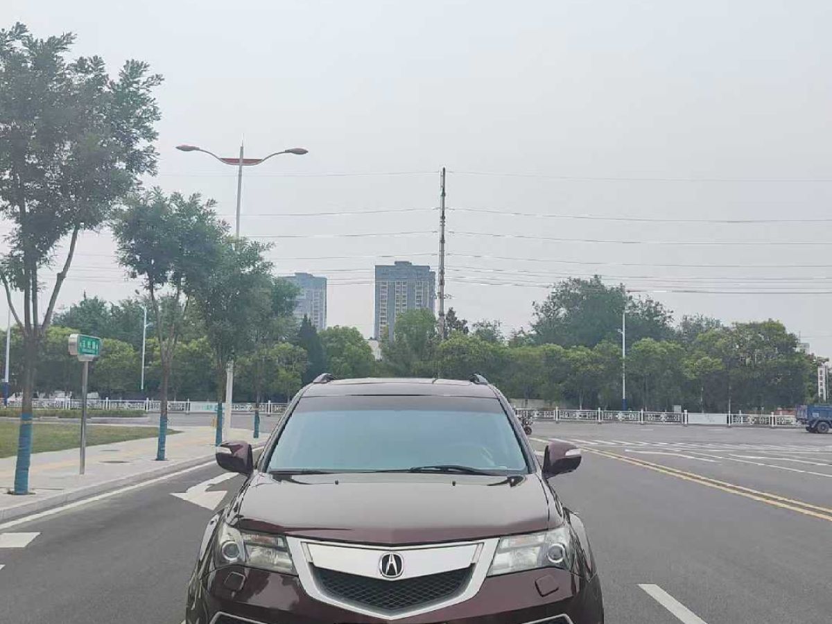 謳歌 MDX  2010款 3.7 標(biāo)準(zhǔn)版圖片