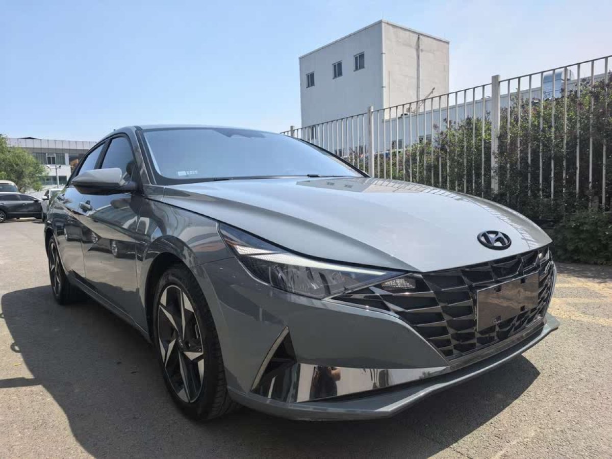 現(xiàn)代 伊蘭特  2022款 1.5L CVT LUX尊貴版圖片