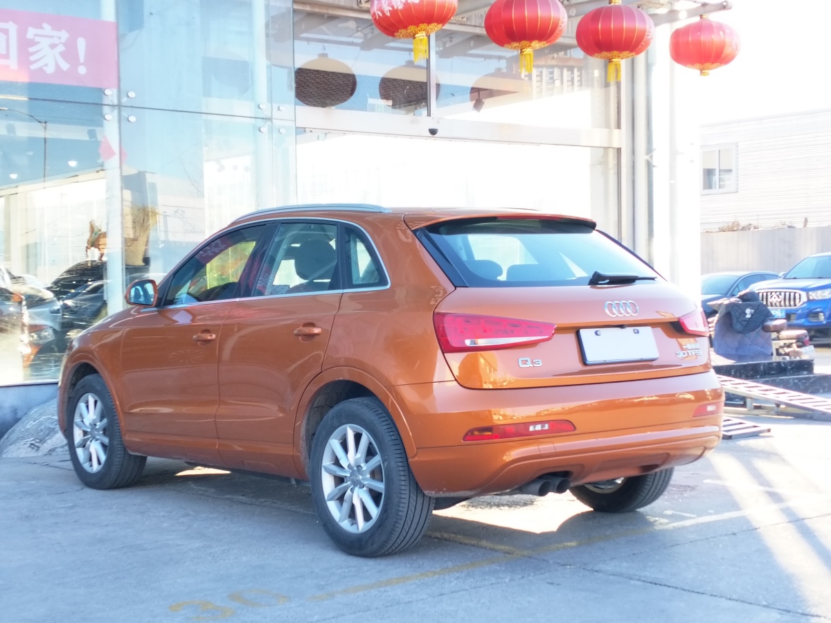 奧迪 奧迪Q3  2015款 30 TFSI 進(jìn)取型圖片