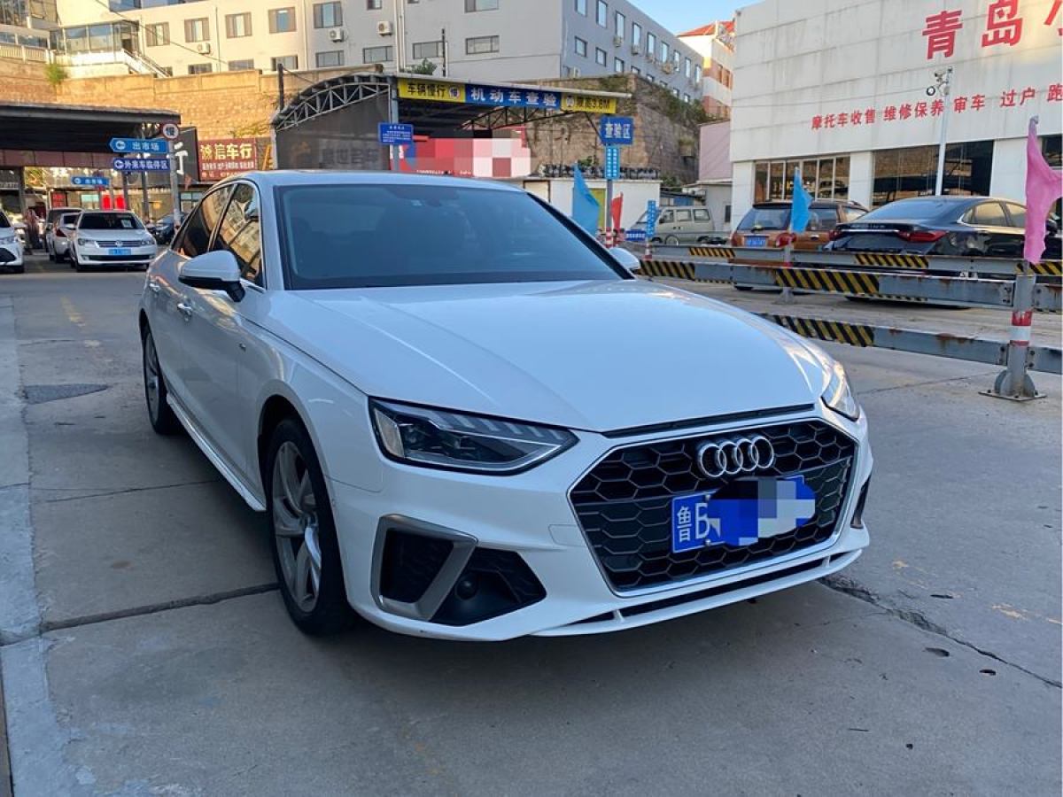 奧迪 奧迪A4L  2020款 40 TFSI quattro 豪華動感型圖片