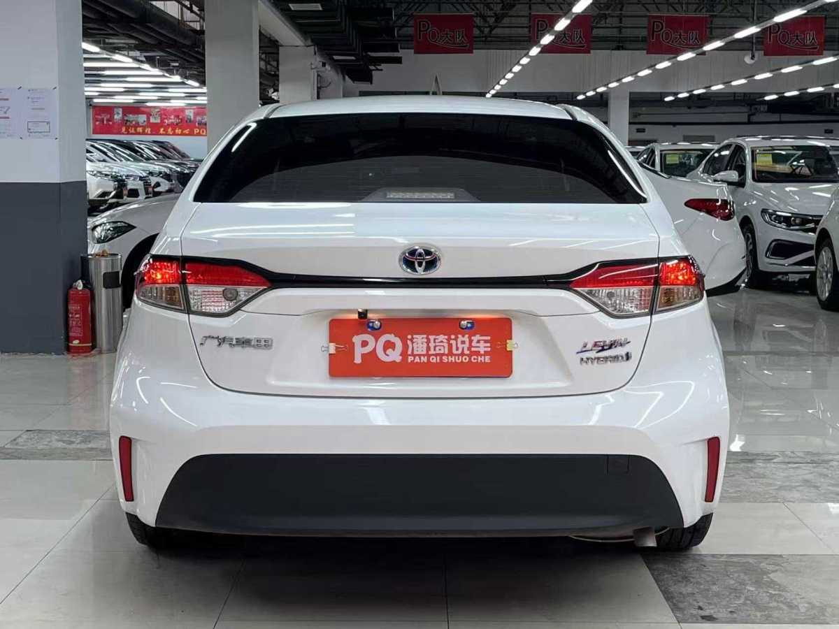 豐田 雷凌  2023款 智能電混雙擎 1.8L 領(lǐng)先版圖片