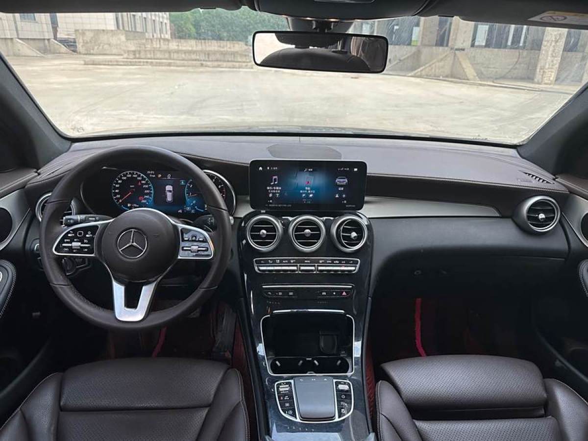 2022年3月奔馳 奔馳GLC  2021款 GLC 260 L 4MATIC 動感型