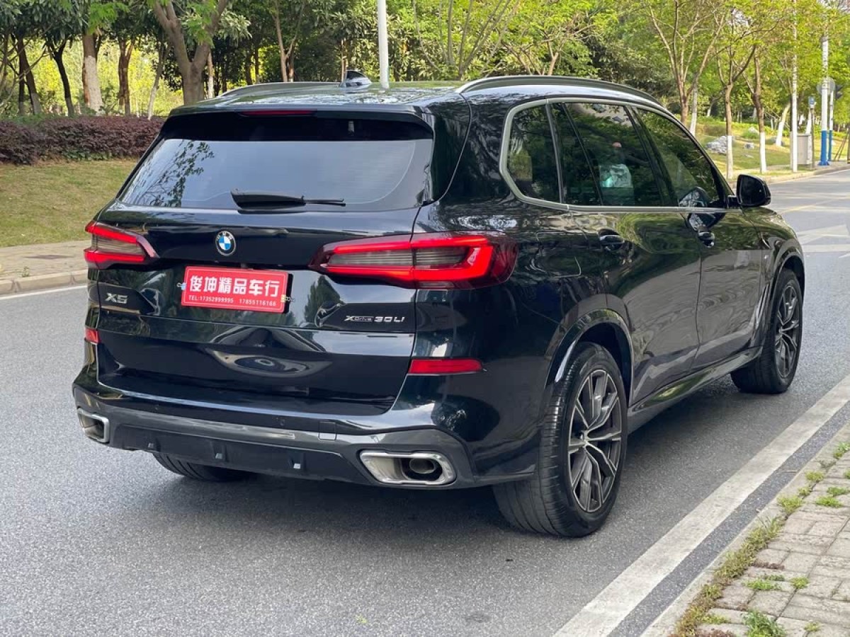 寶馬 寶馬X5  2022款 改款 xDrive 30Li 尊享型M運動套裝圖片
