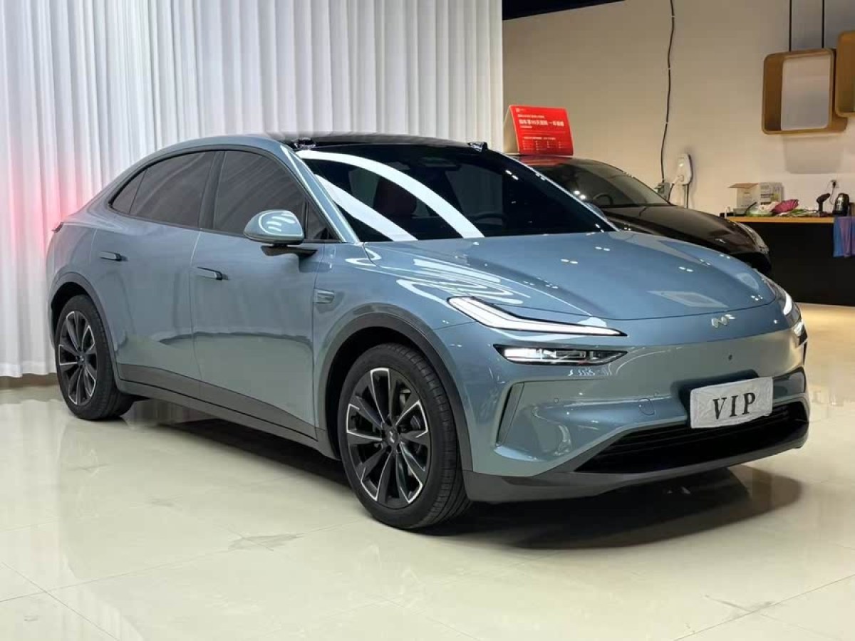 蔚來(lái) 樂(lè)道L60  2024款 60kwh 后驅(qū)版圖片