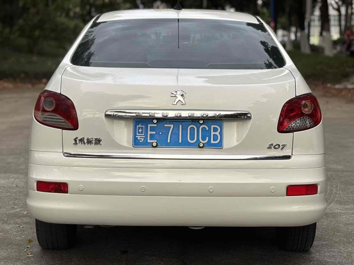 標(biāo)致 207  2009款 三廂 1.6L 自動(dòng)品樂(lè)版圖片