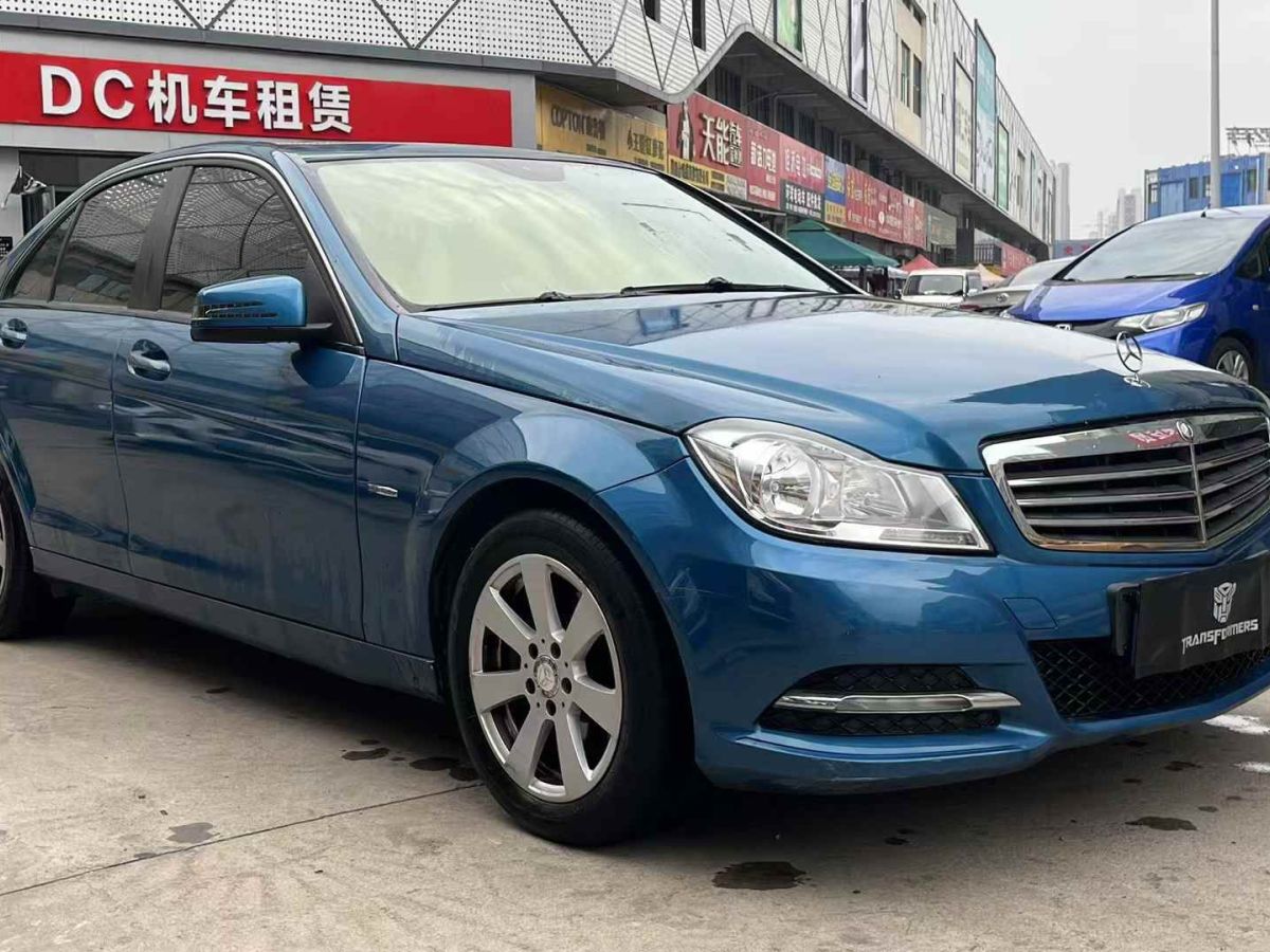奔馳 奔馳C級(jí)AMG  2012款 AMG C 63 動(dòng)感型圖片
