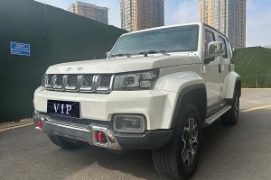 BJ40 北京 PLUS 2.3T 自動(dòng)四驅(qū)尊享版