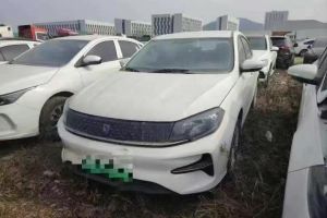 菱智 東風(fēng)風(fēng)行 M5 1.6L 標(biāo)準(zhǔn)型5座CNG