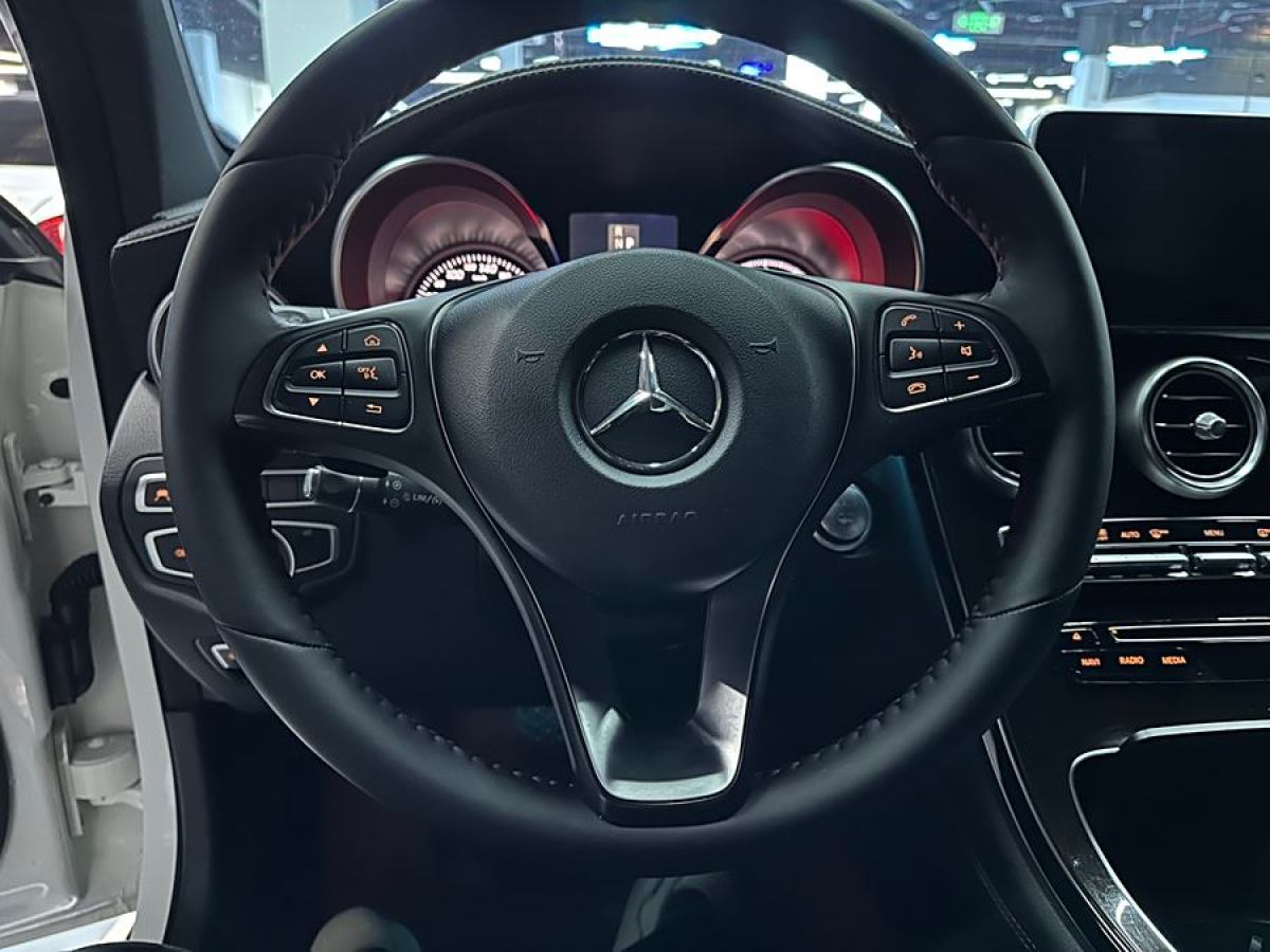 奔馳 奔馳GLC  2019款 GLC 260 4MATIC 動感型圖片