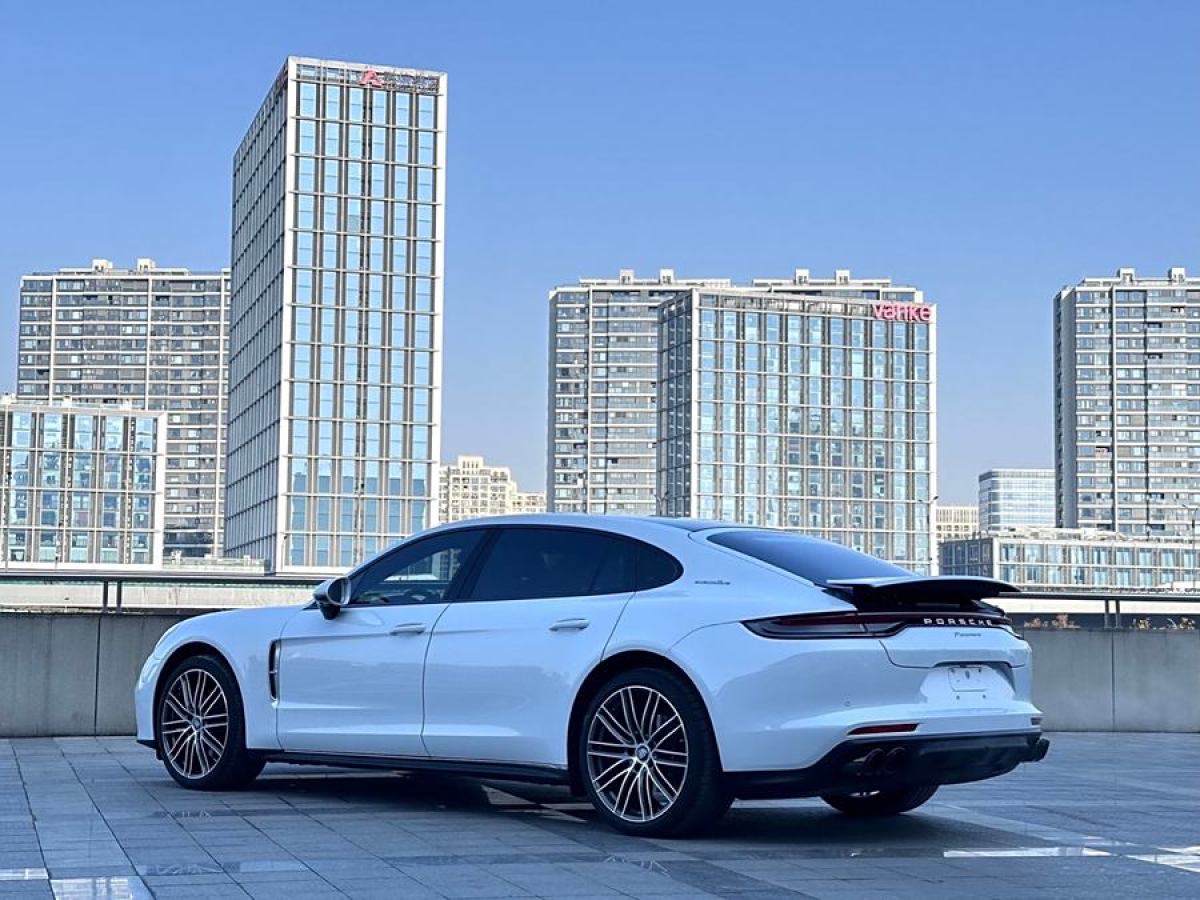 保時(shí)捷 Panamera  2023款 Panamera 行政加長版 2.9T圖片