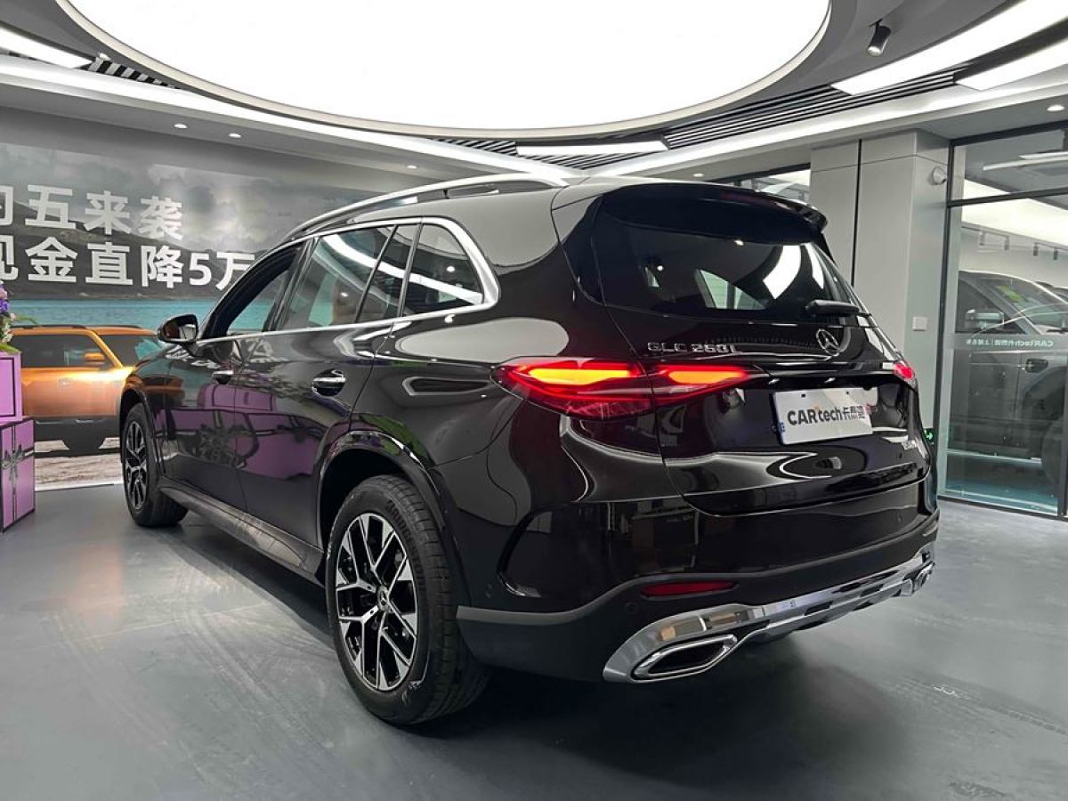 奔馳 奔馳GLC  2024款 改款 GLC 260 L 4MATIC 豪華型 5座圖片