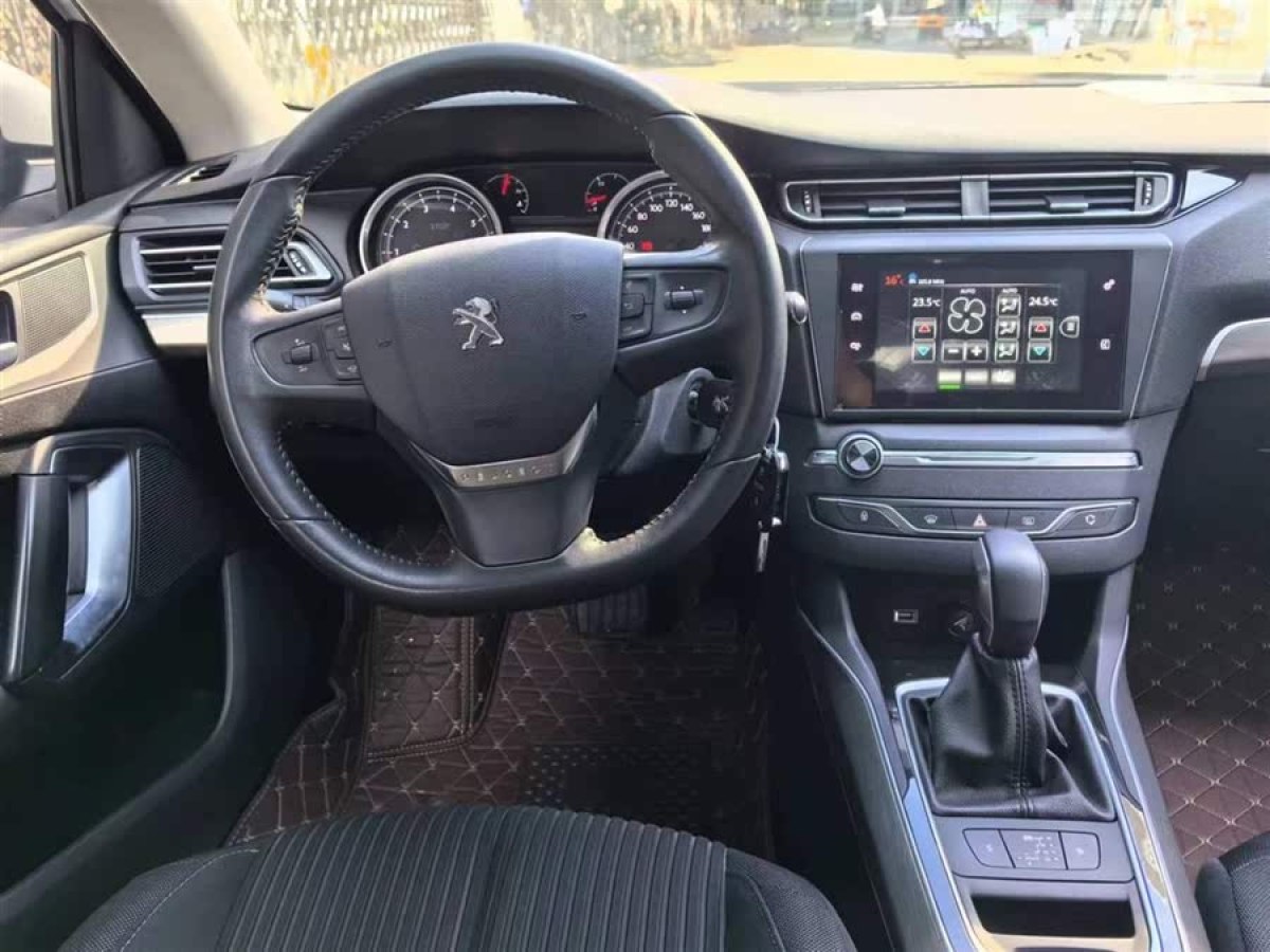 標致 408  2014款 1.8L 自動豪華版圖片