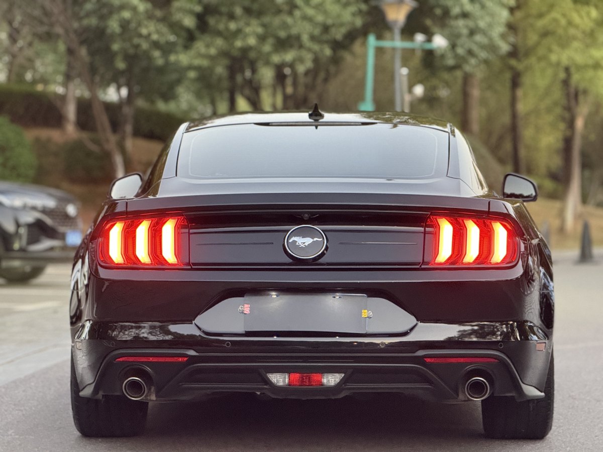 2023年4月福特 Mustang  2021款 2.3L EcoBoost