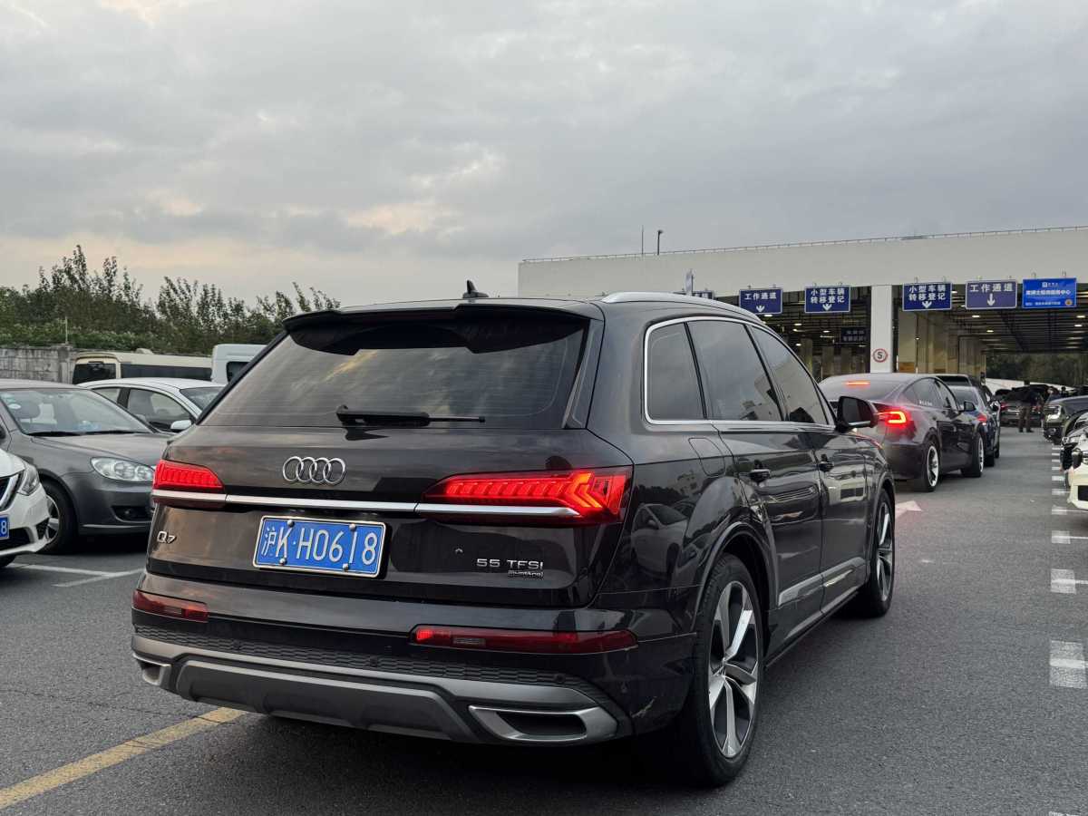 奧迪 奧迪Q7  2021款 55 TFSI quattro S line尊貴型圖片