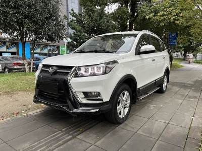 2017年5月 北汽幻速 S3 S3L 1.5L 手动尊贵型图片