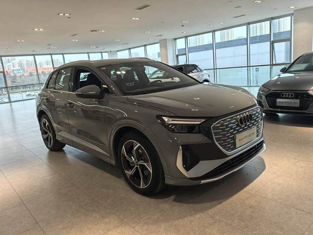 奧迪 奧迪Q4 e-tron  2023款 50 e-tron quattro 創(chuàng)境版圖片