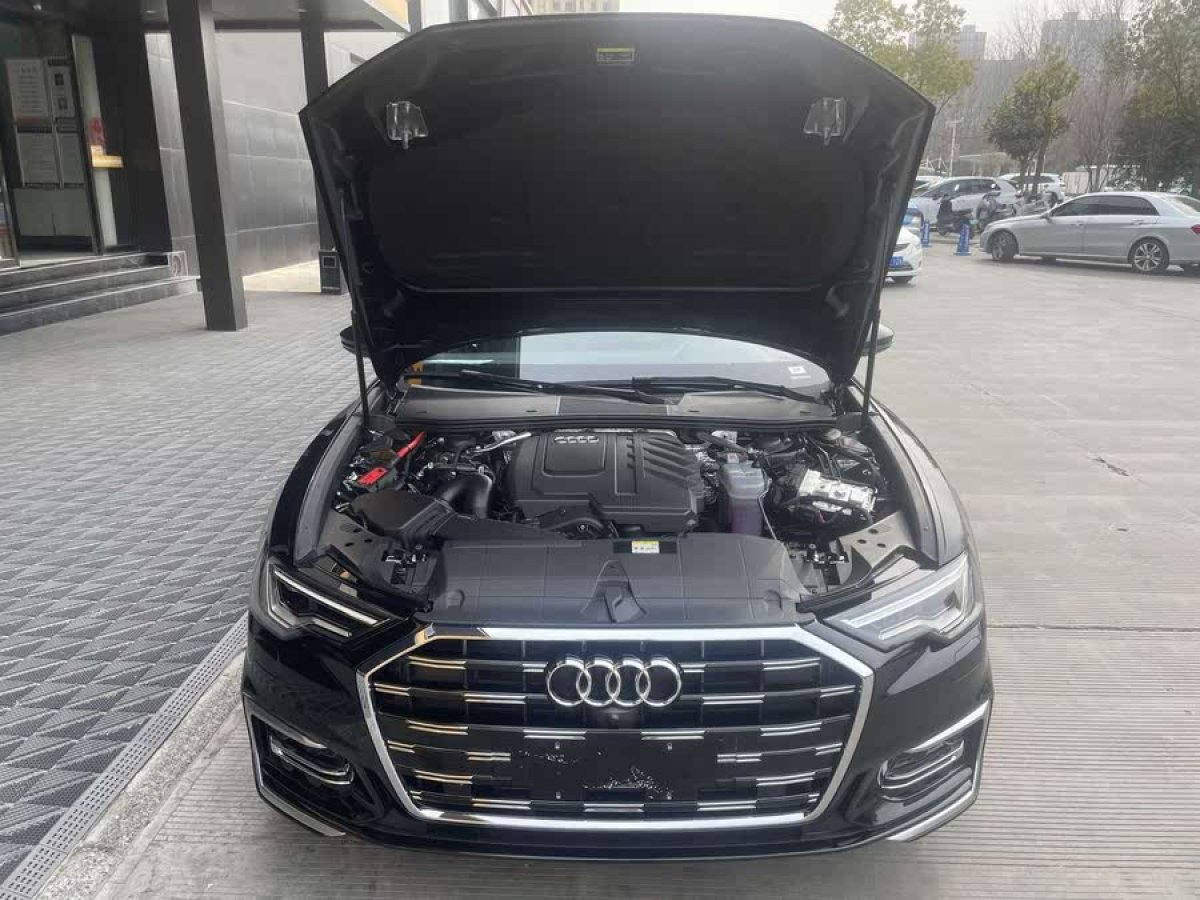 奧迪 奧迪A6L  2024款 45 TFSI 臻選動感型圖片