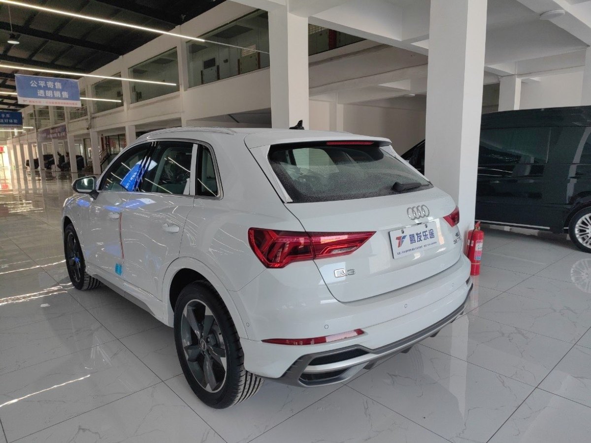 奧迪 奧迪Q3  2023款 35 TFSI 時尚動感型圖片