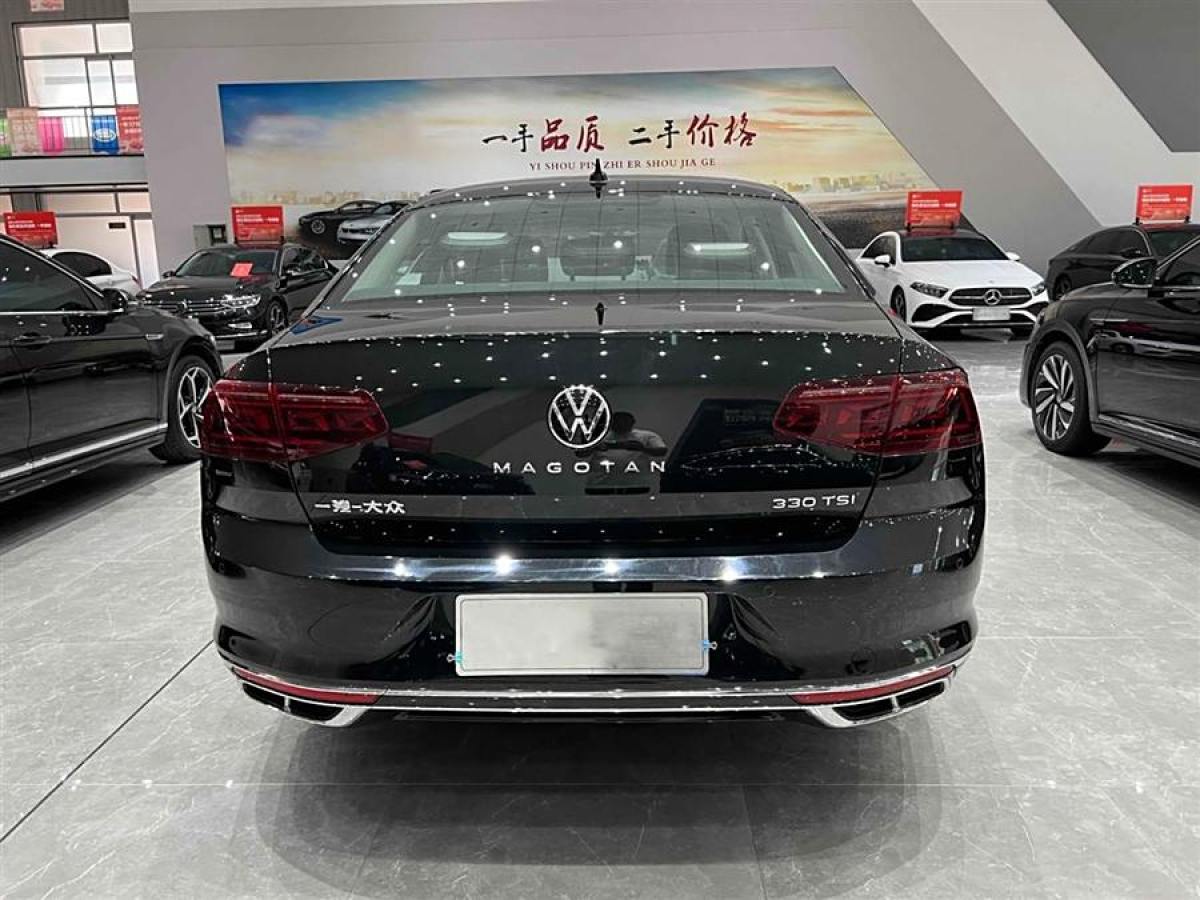 2022年10月大眾 邁騰  2023款 200萬輛紀(jì)念版 330TSI DSG領(lǐng)先型