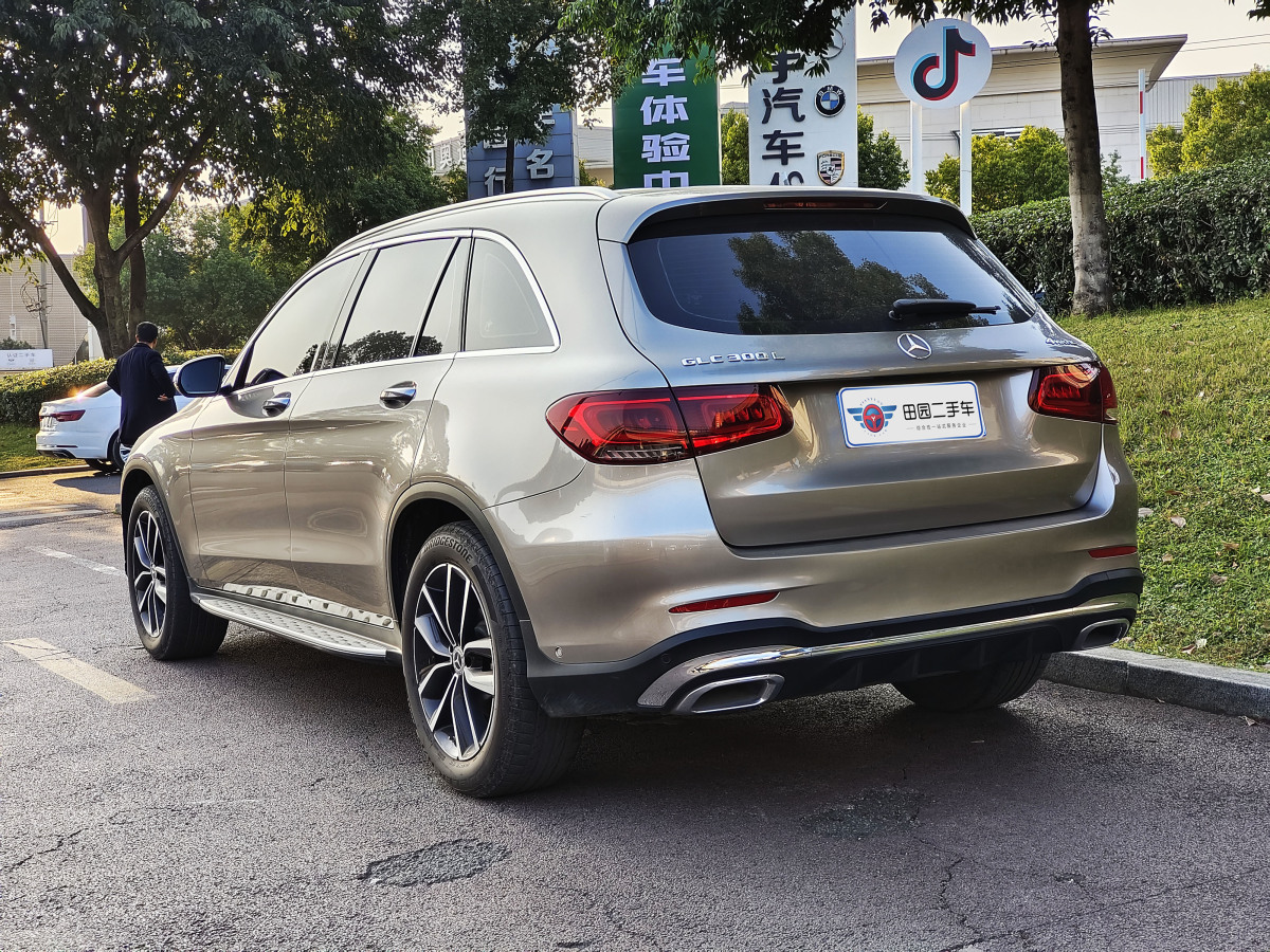 奔馳 奔馳GLC  2018款 改款 GLC 300 4MATIC 動感型圖片