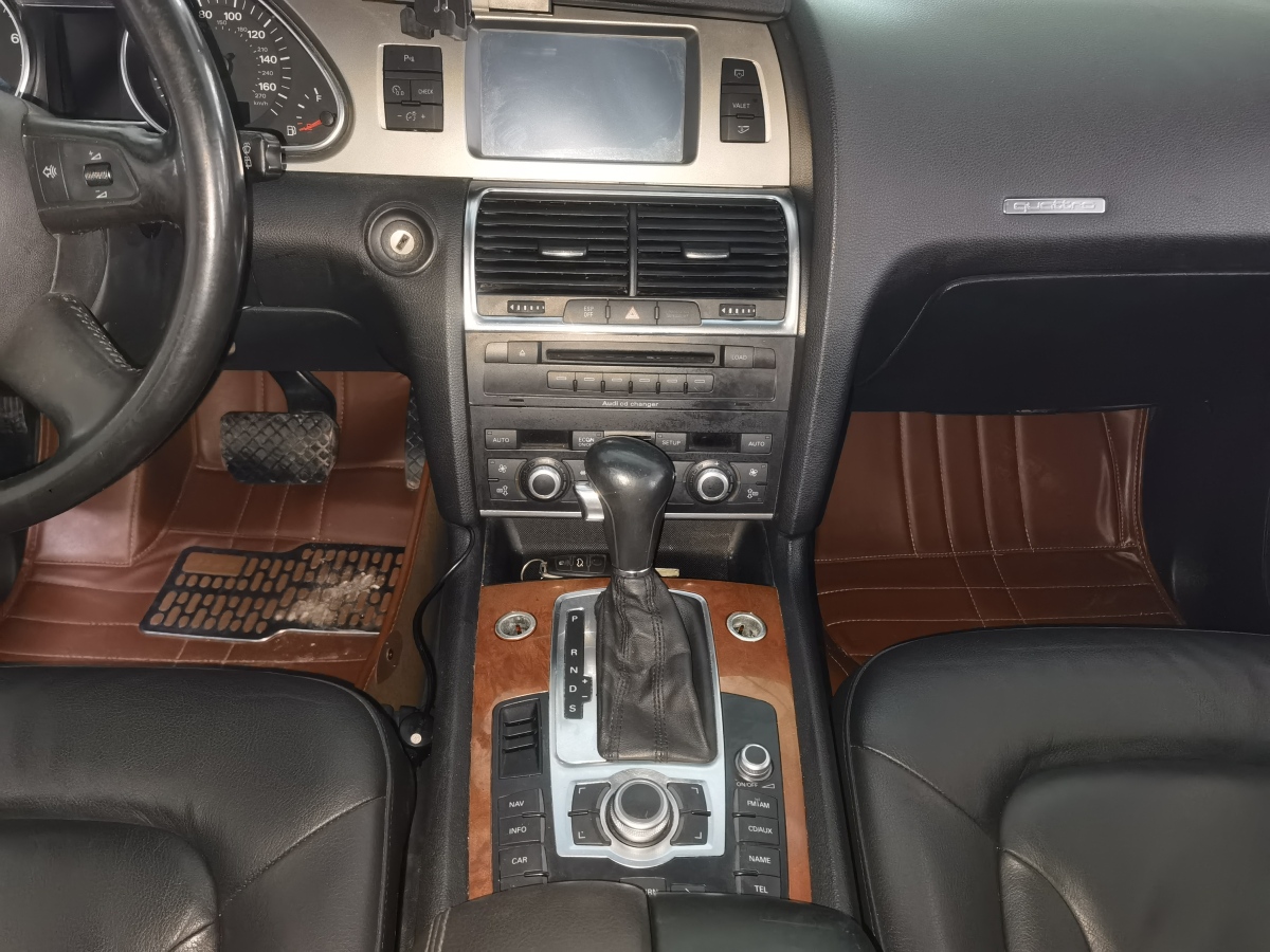 奧迪 奧迪Q7  2007款 3.6 FSI quattro 豪華型圖片