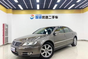 辉腾 大众 3.6L V6 5座加长舒适版