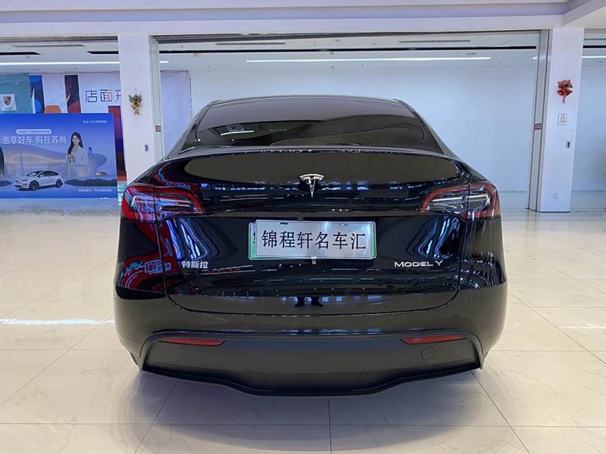 特斯拉 Model 3  2023款 長(zhǎng)續(xù)航煥新版 雙電機(jī)全輪驅(qū)動(dòng)圖片