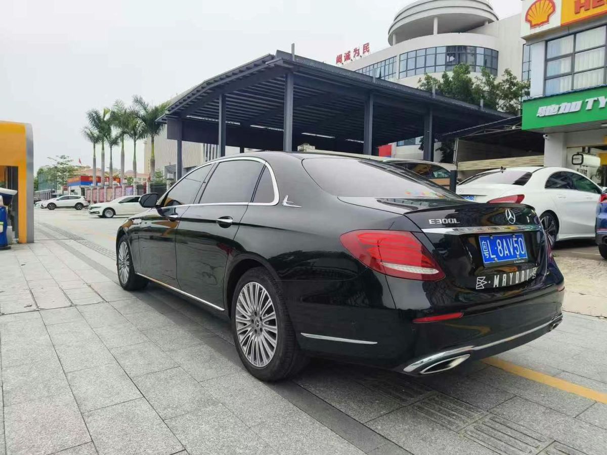奔馳 奔馳E級  2020款 E 300 L 豪華型圖片